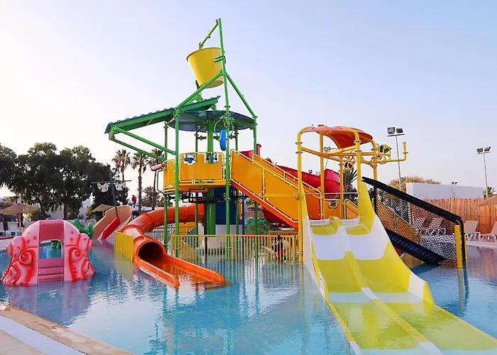 Shems Holiday Village & Aquapark